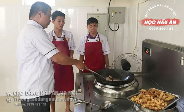 hướng dẫn nấu ăn đơn giản tại nh&agrave;