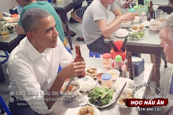 dạy l&agrave;m b&uacute;n chả h&agrave; nội