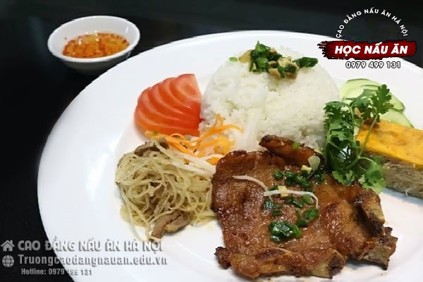 Cơ hội kinh doanh từ qu&aacute;n cơm b&igrave;nh d&acirc;n