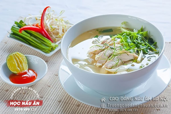 dạy nấu phở g&agrave; ngon